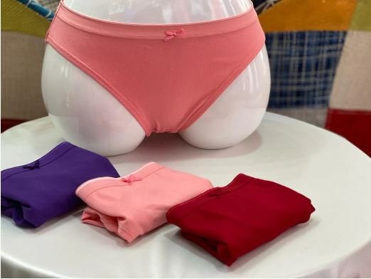 PACK OF 3 COTTON PANTIES-ASSORTED